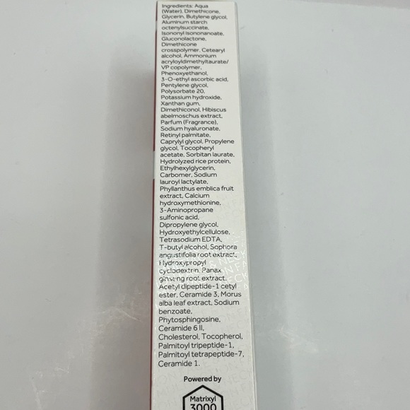 No7 Restore & Renew Face,& Neck Multi Action serum 30ml New in Box! Original - Picture 4 of 5